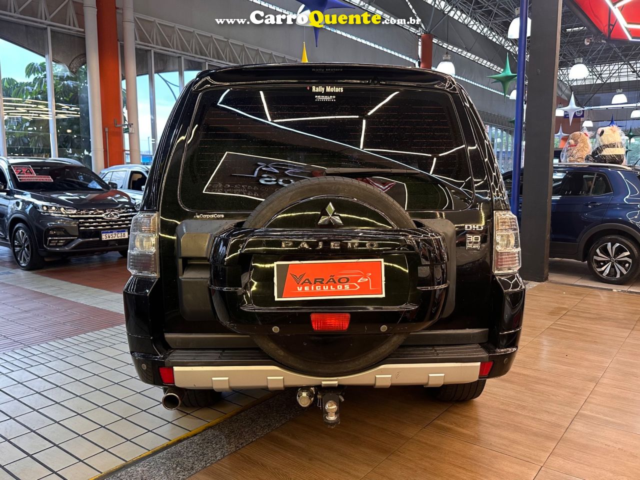 MITSUBISHI PAJERO FULL 3.2 HPE 4X4 16V TURBO INTERCOOLER 2013 - Loja
