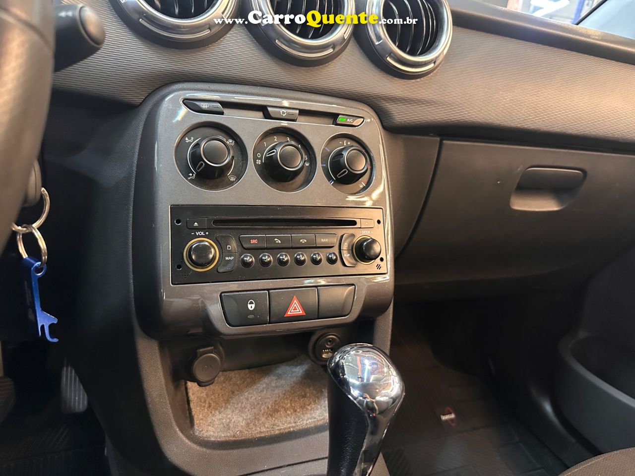 CITROEN C3 1.6 TENDANCE 16V 2016 - Loja