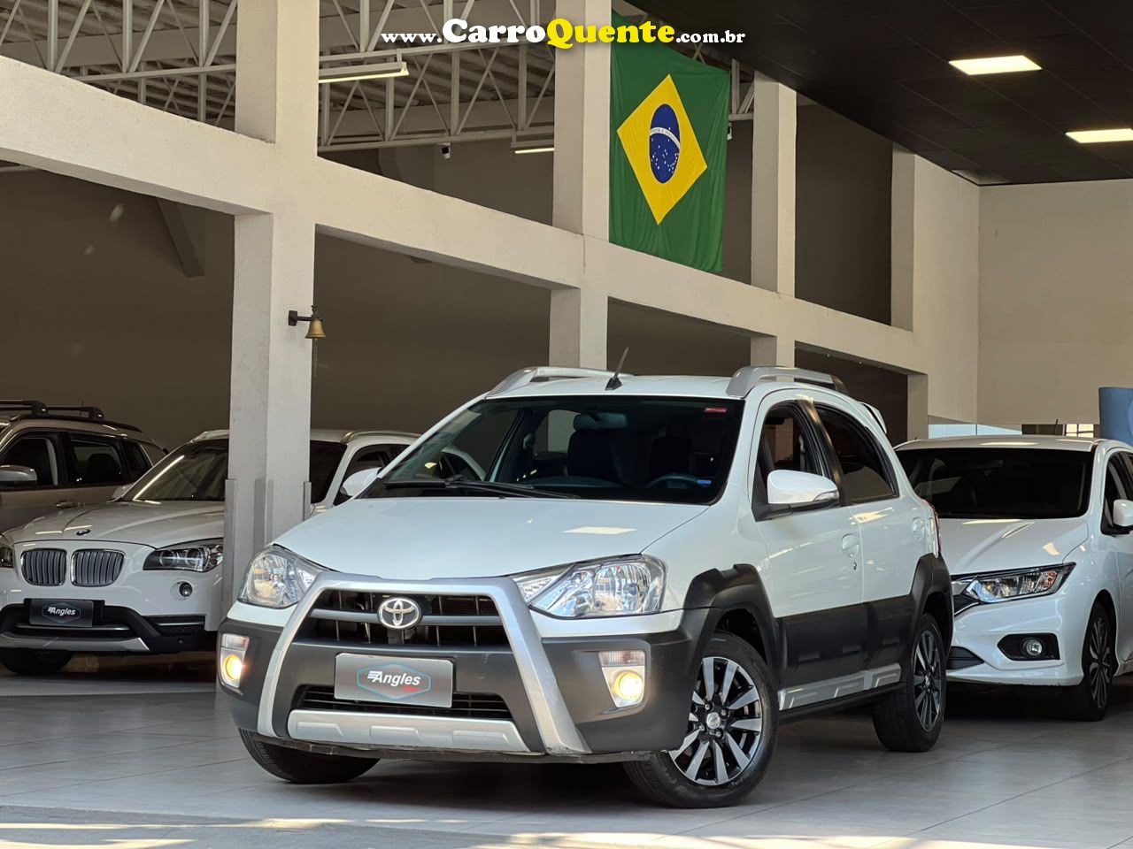 TOYOTA ETIOS CROSS 1.5 16V 2017 - Loja