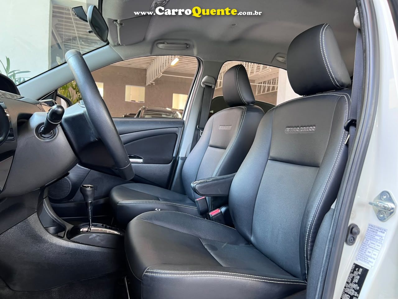 TOYOTA ETIOS CROSS 1.5 16V 2017 - Loja