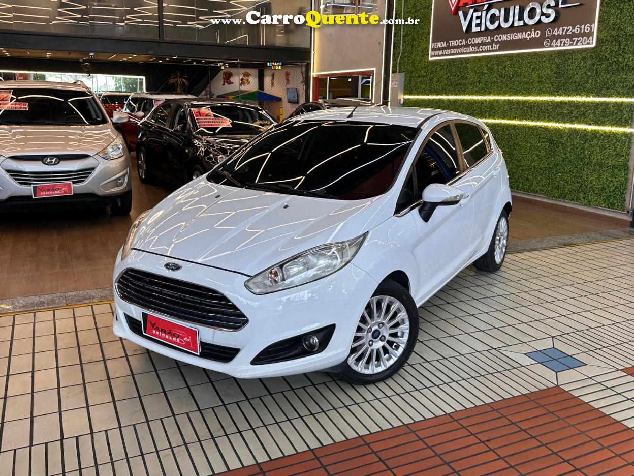 FORD FIESTA 1.6 SE HATCH 16V 2014 - Loja