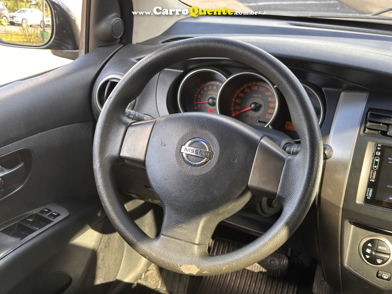 NISSAN LIVINA 1.8 SL X-GEAR 16V 2012 - Loja