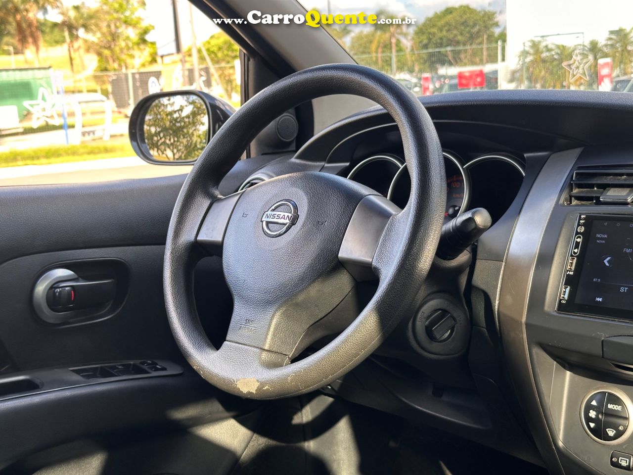 NISSAN LIVINA 1.8 SL X-GEAR 16V 2012 - Loja
