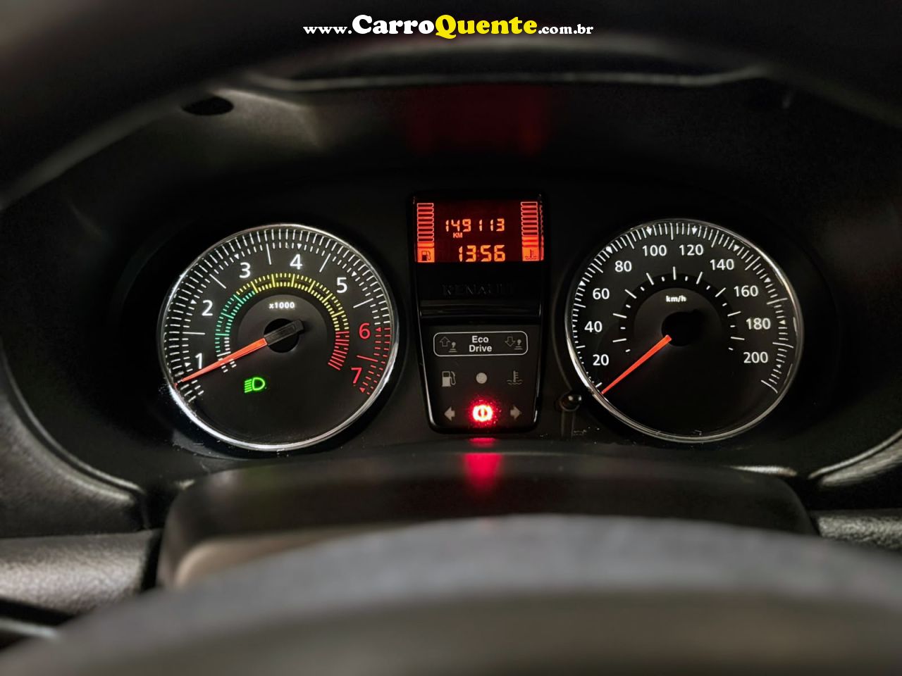 RENAULT CLIO 1.0 EXPRESSION 16V 2016 - Loja