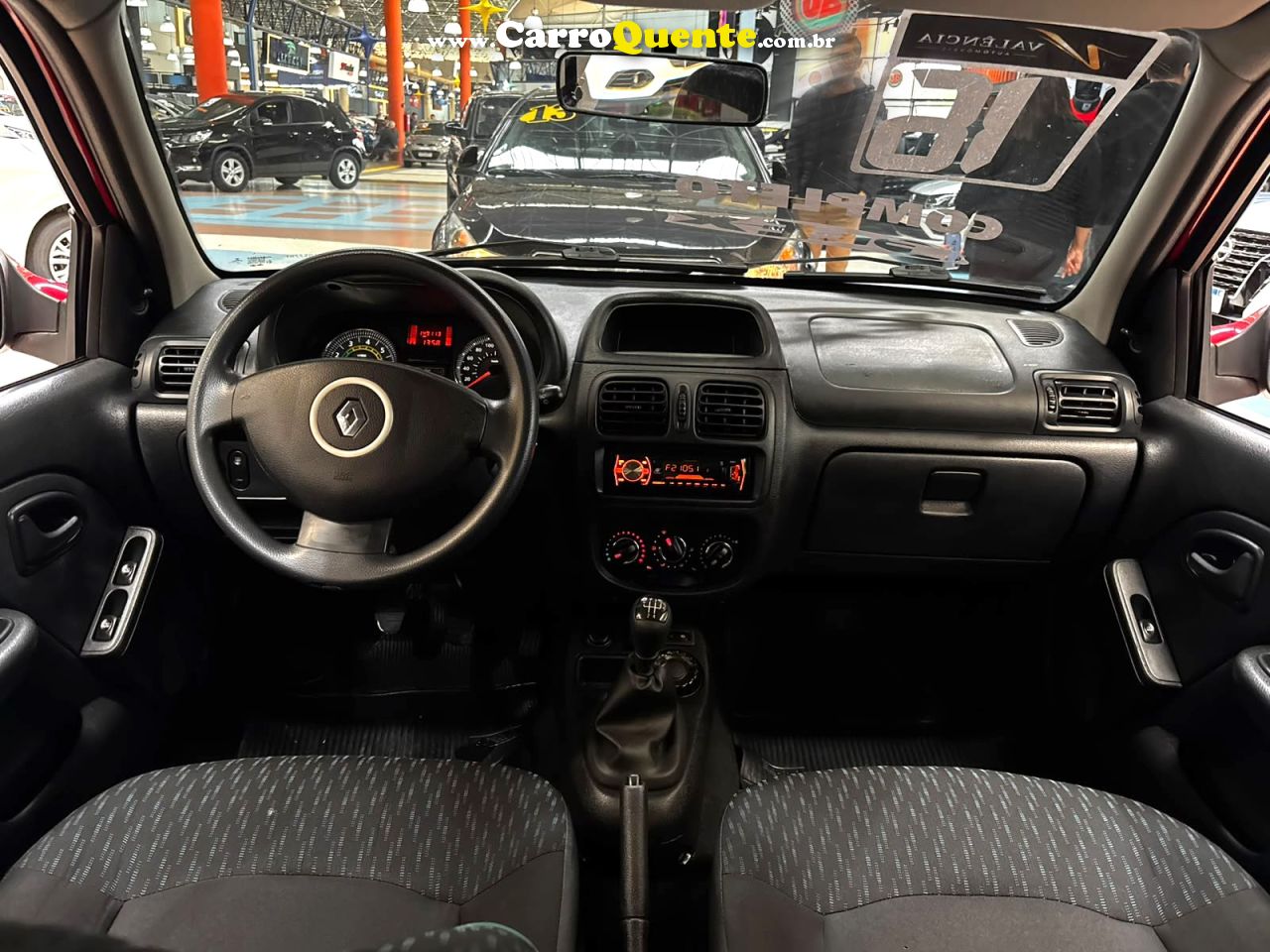 RENAULT CLIO 1.0 EXPRESSION 16V 2016 - Loja