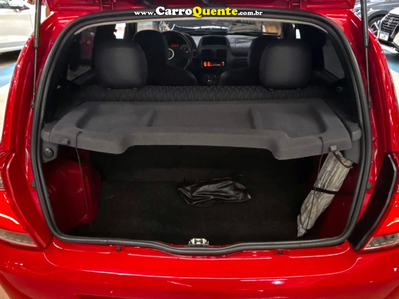 RENAULT CLIO 1.0 EXPRESSION 16V 2016 - Loja