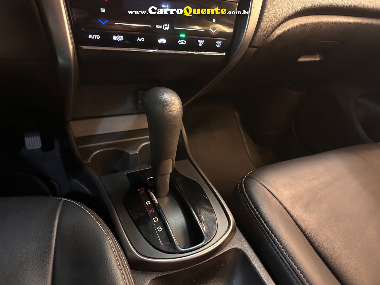 HONDA CITY 1.5 EX 16V 2015 - Loja