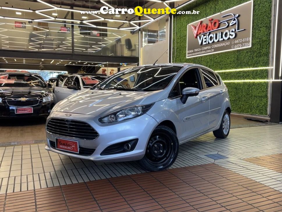 FORD FIESTA 1.6 SE HATCH 16V 2017 - Loja