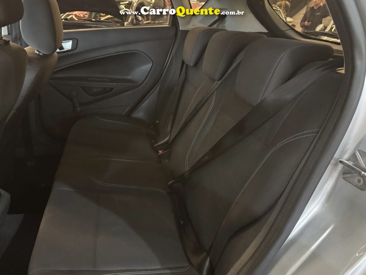 FORD FIESTA 1.6 SE HATCH 16V 2017 - Loja