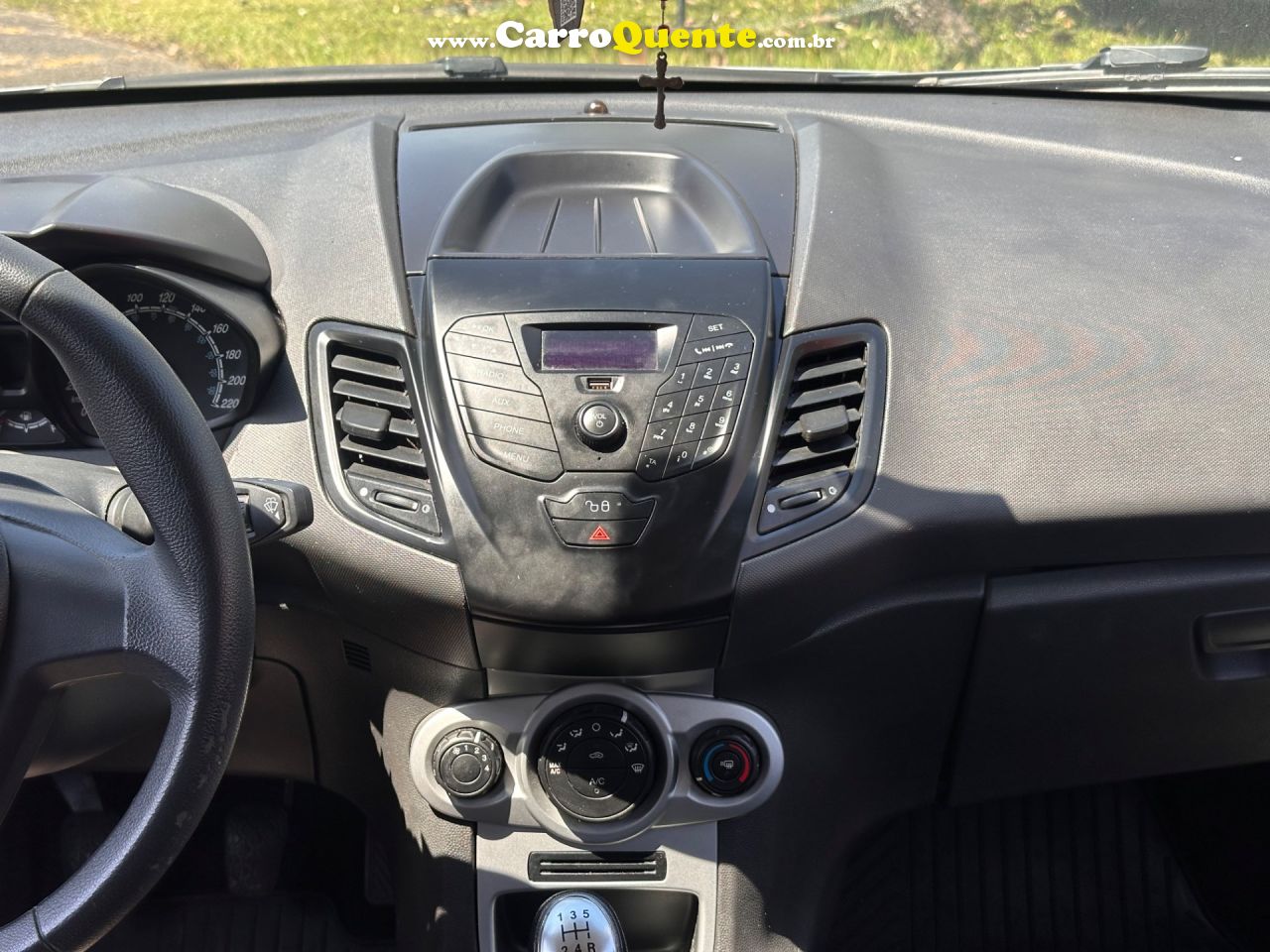 FORD FIESTA 1.6 SE HATCH 16V 2017 - Loja