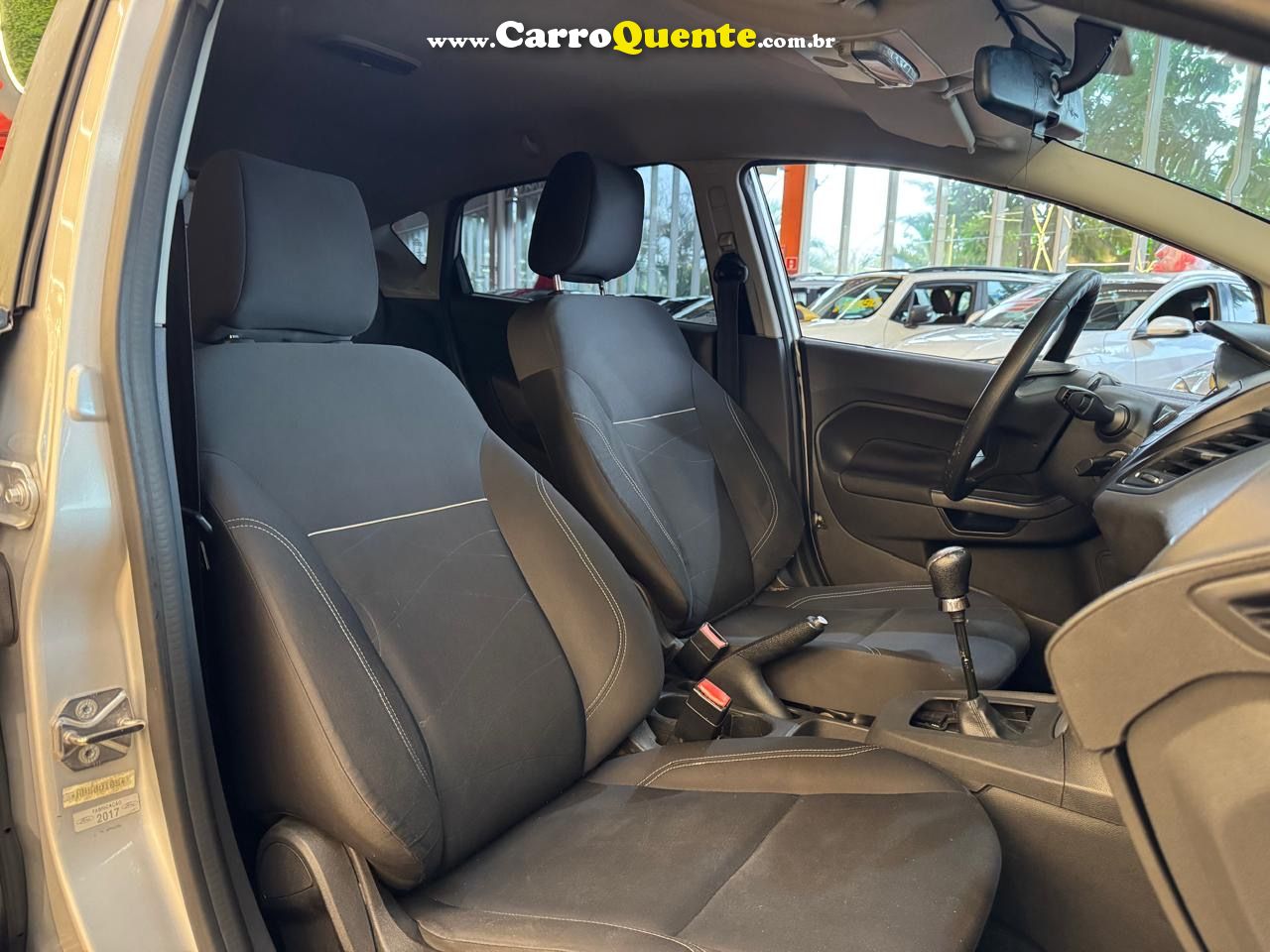 FORD FIESTA 1.6 SE HATCH 16V 2017 - Loja