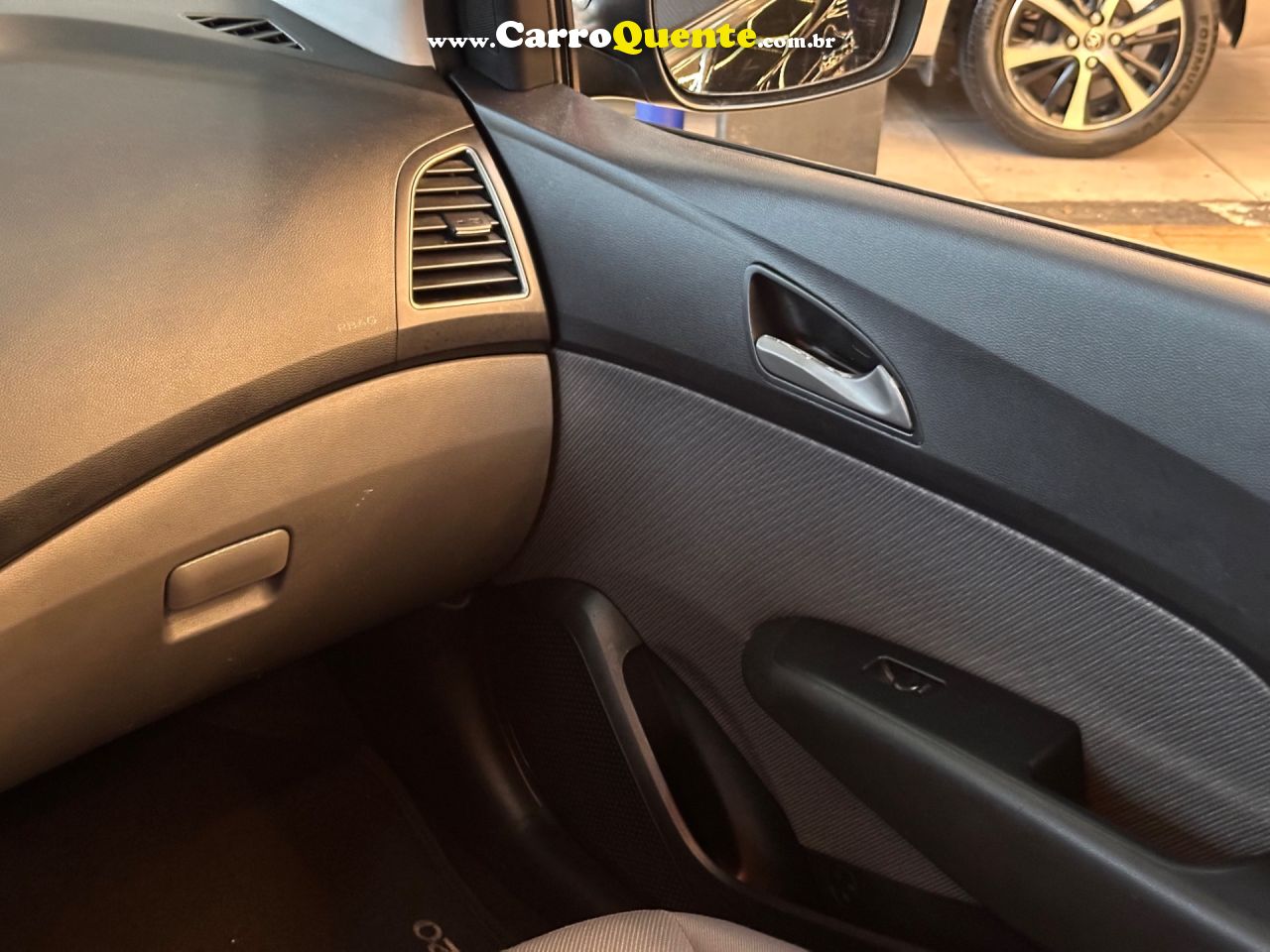 HYUNDAI HB20 1.6 PREMIUM 16V 2013 - Loja