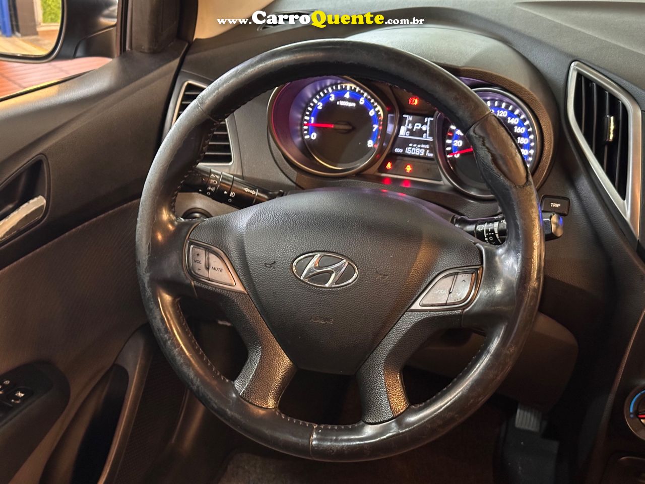 HYUNDAI HB20 1.6 PREMIUM 16V 2013 - Loja
