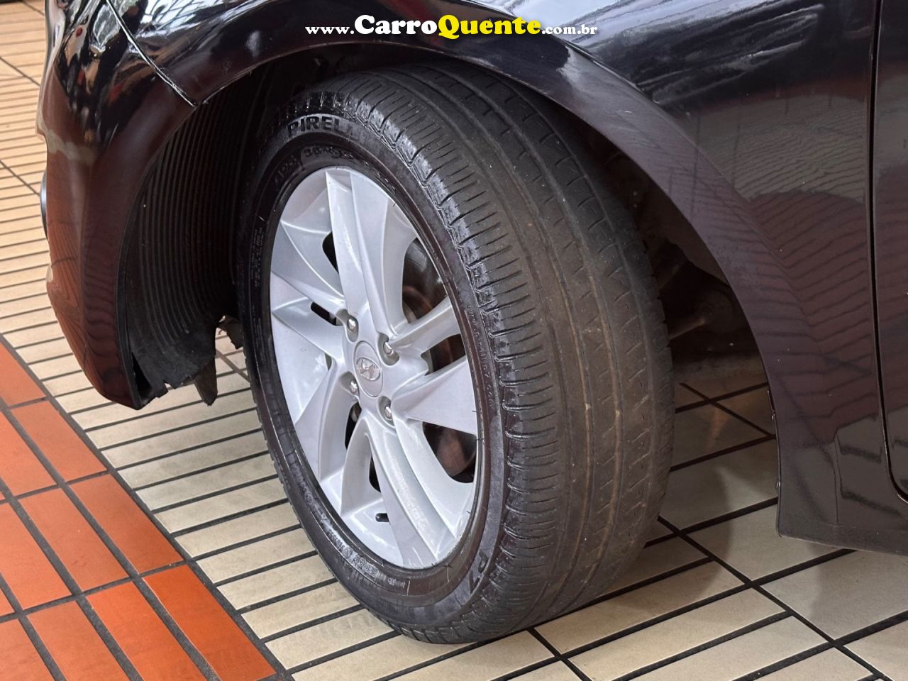 HYUNDAI HB20 1.6 PREMIUM 16V 2013 - Loja