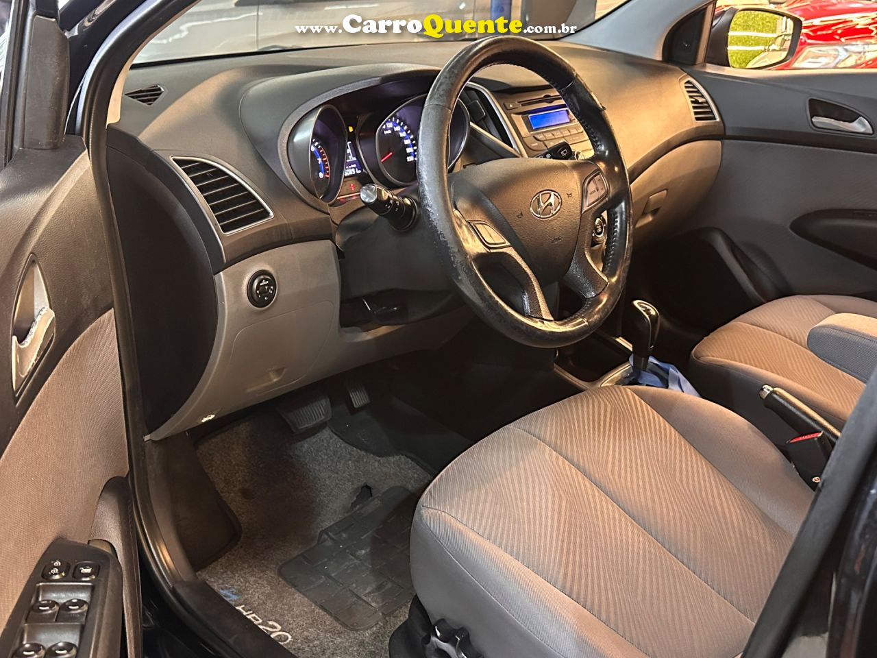 HYUNDAI HB20 1.6 PREMIUM 16V 2013 - Loja