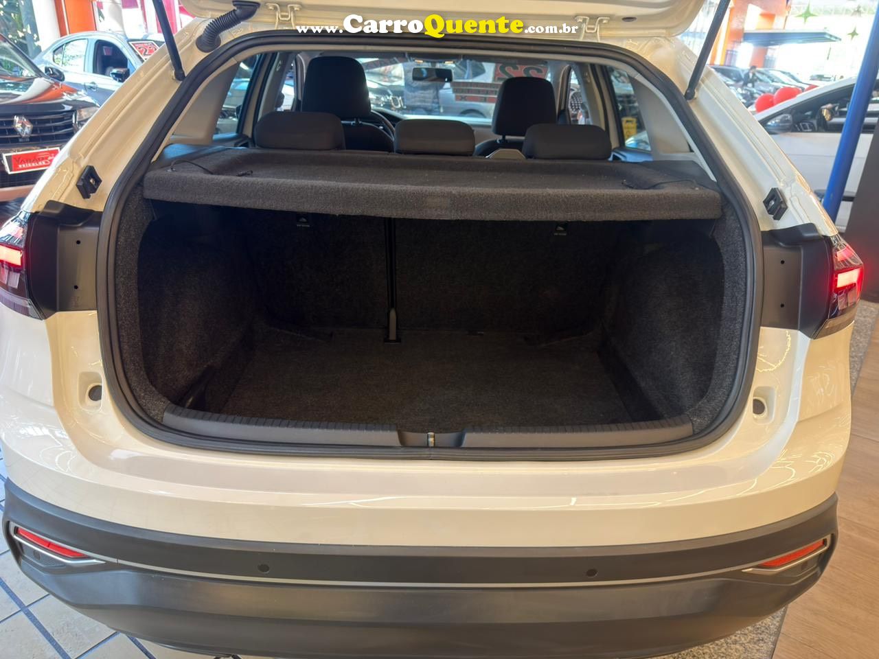 VOLKSWAGEN NIVUS 1.0 200 TSI TOTAL COMFORTLINE 2022 - Loja