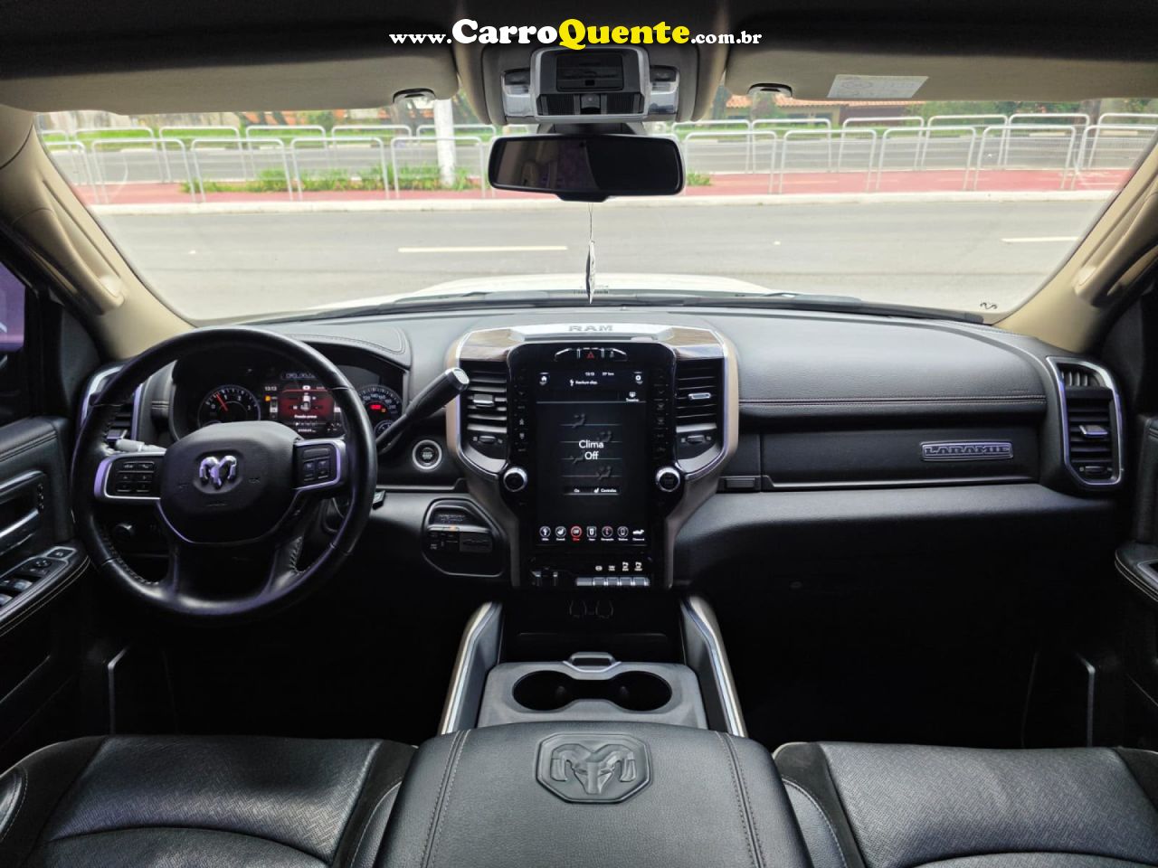 RAM   2500 LARAMIE  6.7 TDI  CD 4X4 DIESEL   BRANCO 2020 6.7 DIESEL - Loja