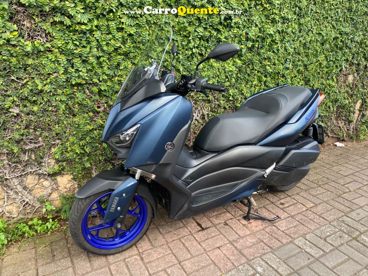 YAMAHA    XMAX 250    AZUL 2024 250 GASOLINA - Loja