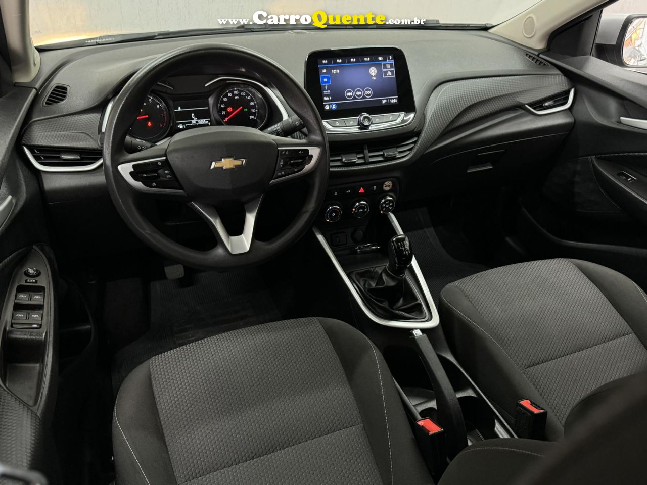 CHEVROLET   ONIX HATCH 1.0 12V FLEX 5P MEC.   PRATA 2023 1.0 FLEX - Loja