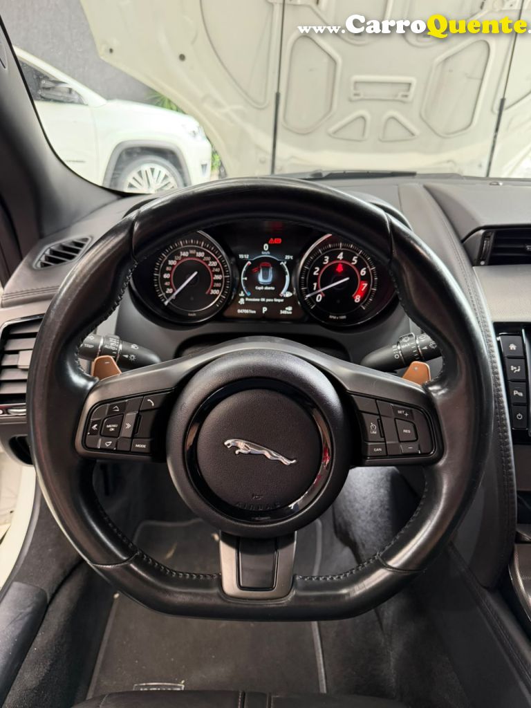 JAGUAR   F-TYPE SUPERCHARGED COUPE 3.0 V6   BRANCO 2016 3.0 GASOLINA - Loja