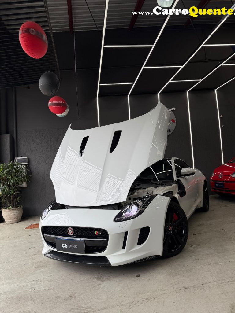 JAGUAR   F-TYPE SUPERCHARGED COUPE 3.0 V6   BRANCO 2016 3.0 GASOLINA - Loja