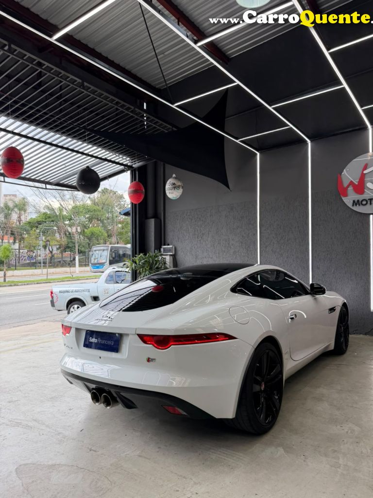 JAGUAR   F-TYPE SUPERCHARGED COUPE 3.0 V6   BRANCO 2016 3.0 GASOLINA - Loja