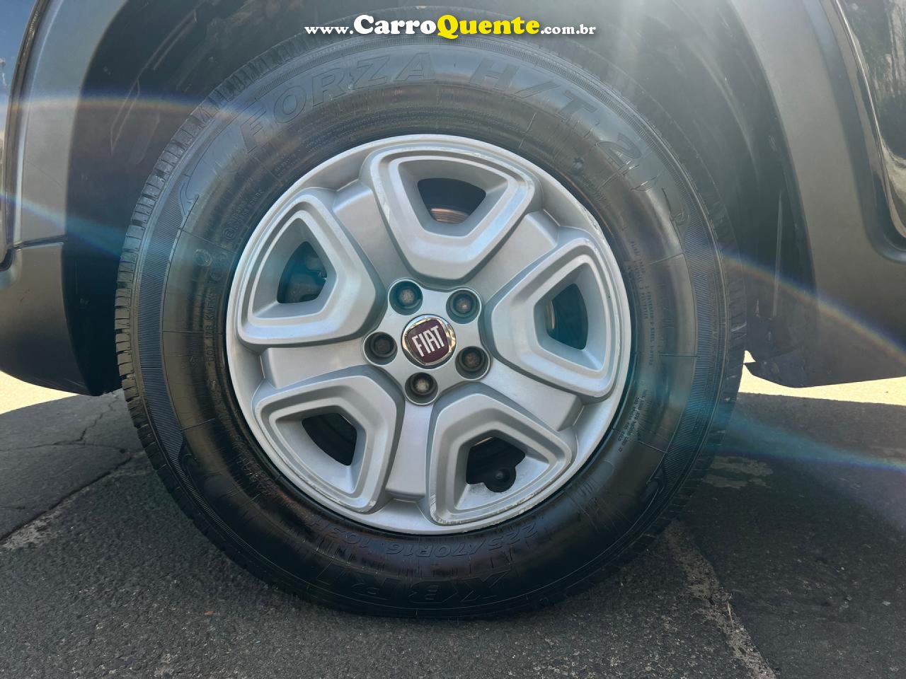 FIAT   TORO FREEDOM 2.0 16V 4X2 TB DIESEL MEC.   PRETO 2017 2.0 DIESEL - Loja