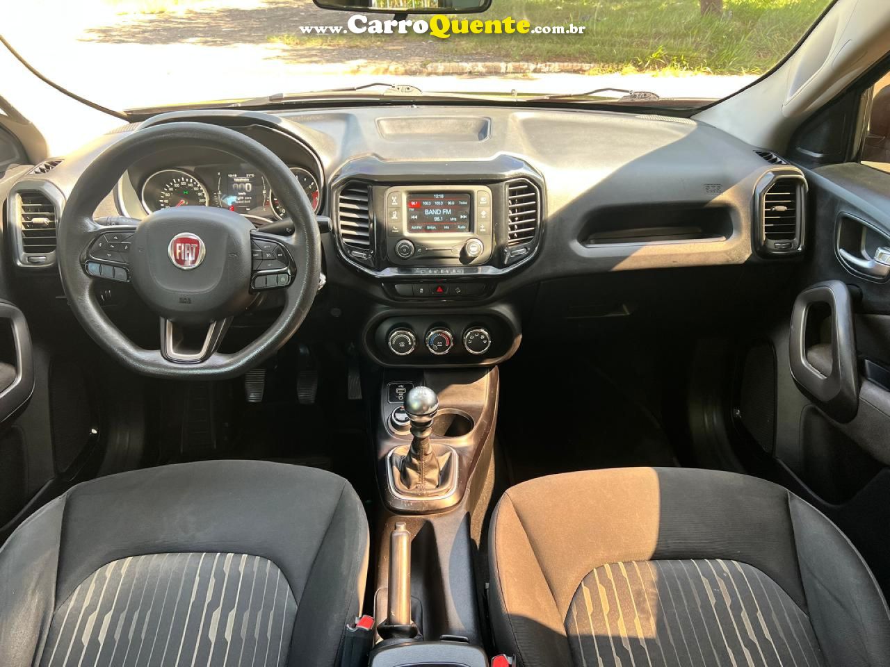 FIAT   TORO FREEDOM 2.0 16V 4X2 TB DIESEL MEC.   PRETO 2017 2.0 DIESEL - Loja