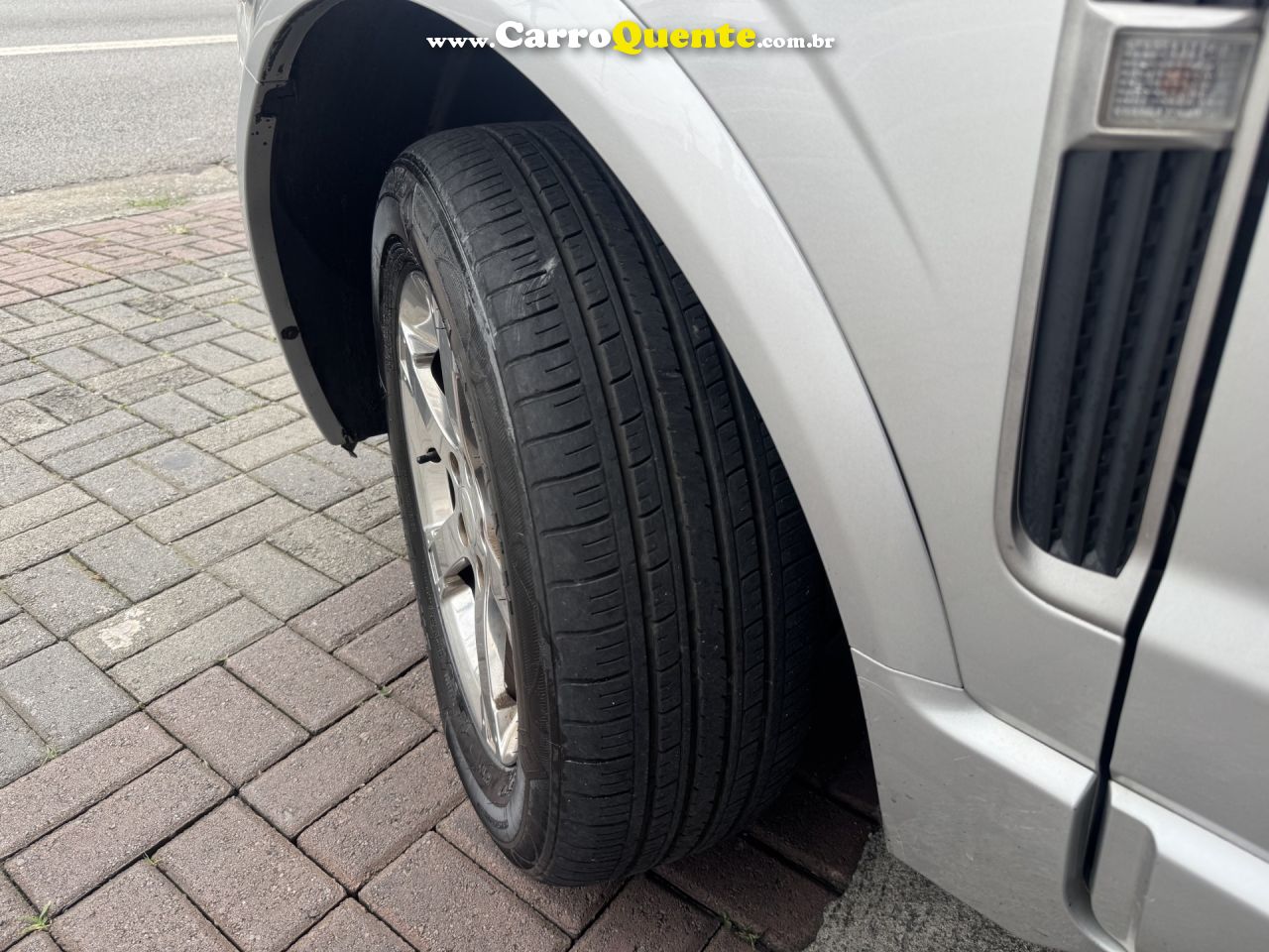 CHEVROLET   CAPTIVA SPORT AWD 3.0 V6 24V 268CV   PRATA 2012 3.0 GASOLINA - Loja