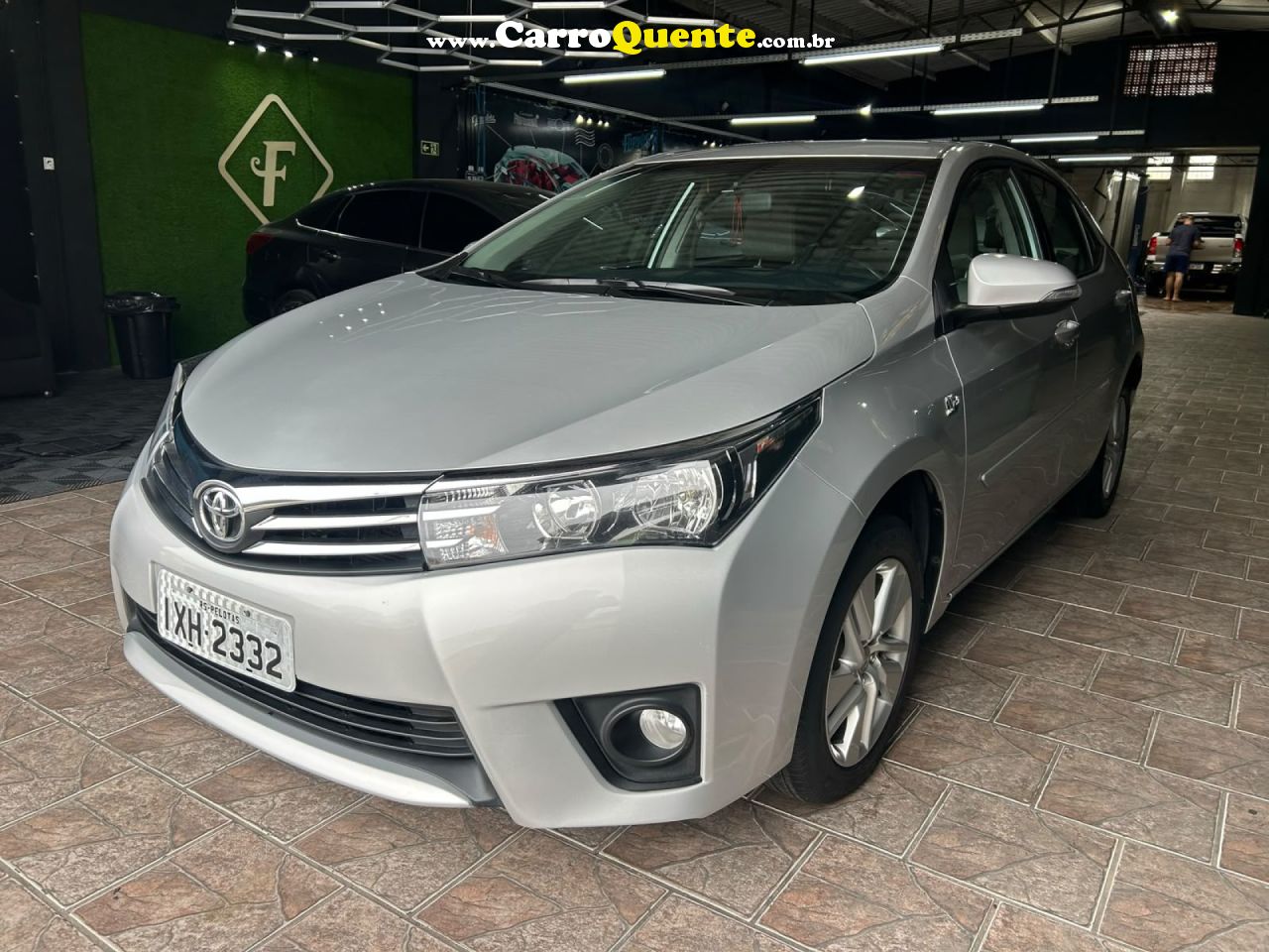 TOYOTA   COROLLA GLI 1.8 FLEX 16V  AUT.   PRATA 2017 1.8 FLEX - Loja