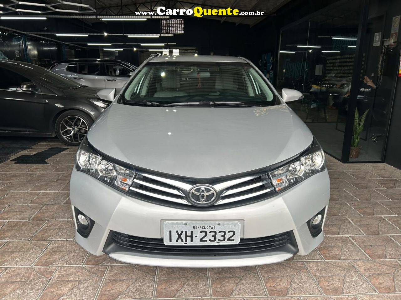 TOYOTA   COROLLA GLI 1.8 FLEX 16V  AUT.   PRATA 2017 1.8 FLEX - Loja