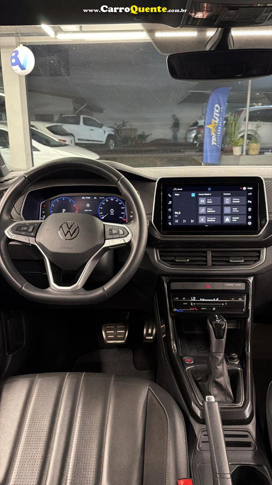 VOLKSWAGEN   T-CROSS HIGHLINE 1.4 TSI FLEX 16V 5P AUT   AZUL 2025 1.4 FLEX - Loja