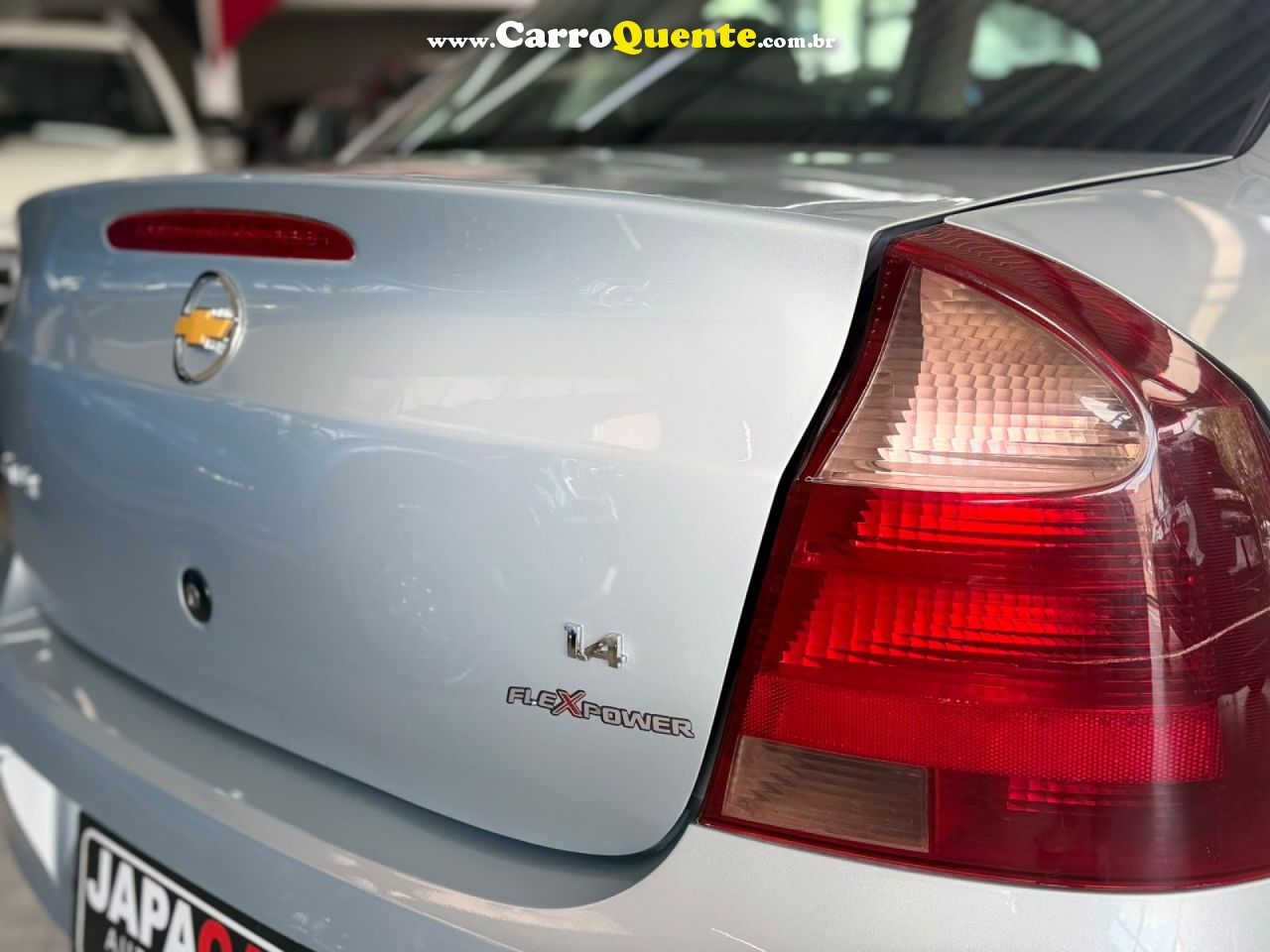 CHEVROLET   CORSA SED. PREMIUM 1.4 8V ECONOFLEX 4P   PRATA 2009 1.4 GASOLINA - Loja