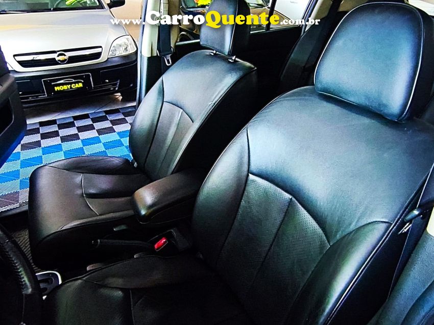 Nissan TIIDA 1.8 SL 16V FLEX 4P AUTOMÁTICO - Loja