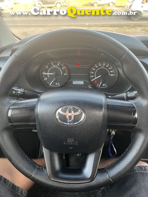 Toyota HILUX 2.8 4X4 CS 16V TURBO DIESEL 2P MANUAL - Loja