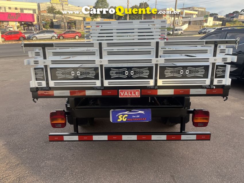 Toyota HILUX 2.8 4X4 CS 16V TURBO DIESEL 2P MANUAL - Loja