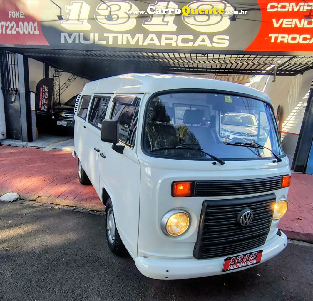 VOLKSWAGEN KOMBI 1.4 MI STD LOTACÃO 8V 2013 - Loja