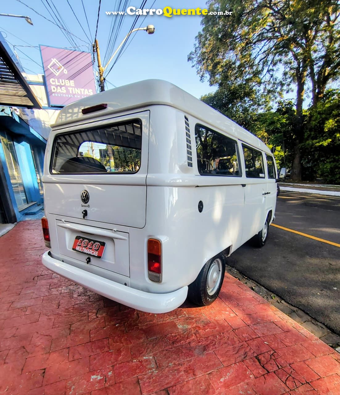 VOLKSWAGEN KOMBI 1.4 MI STD LOTACÃO 8V 2013 - Loja