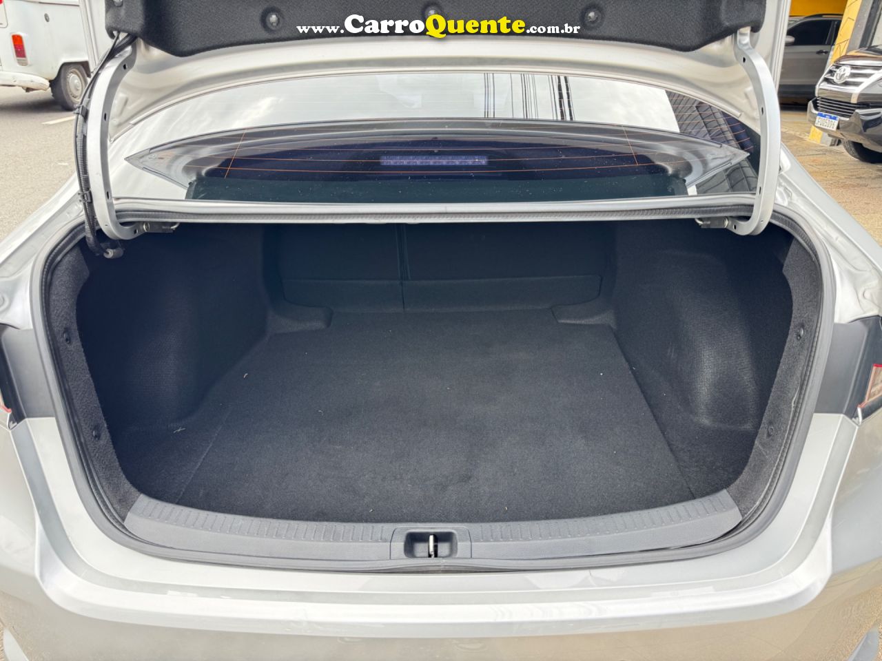 TOYOTA COROLLA 2.0 VVT-IE GLI DIRECT SHIFT 2023 - Loja