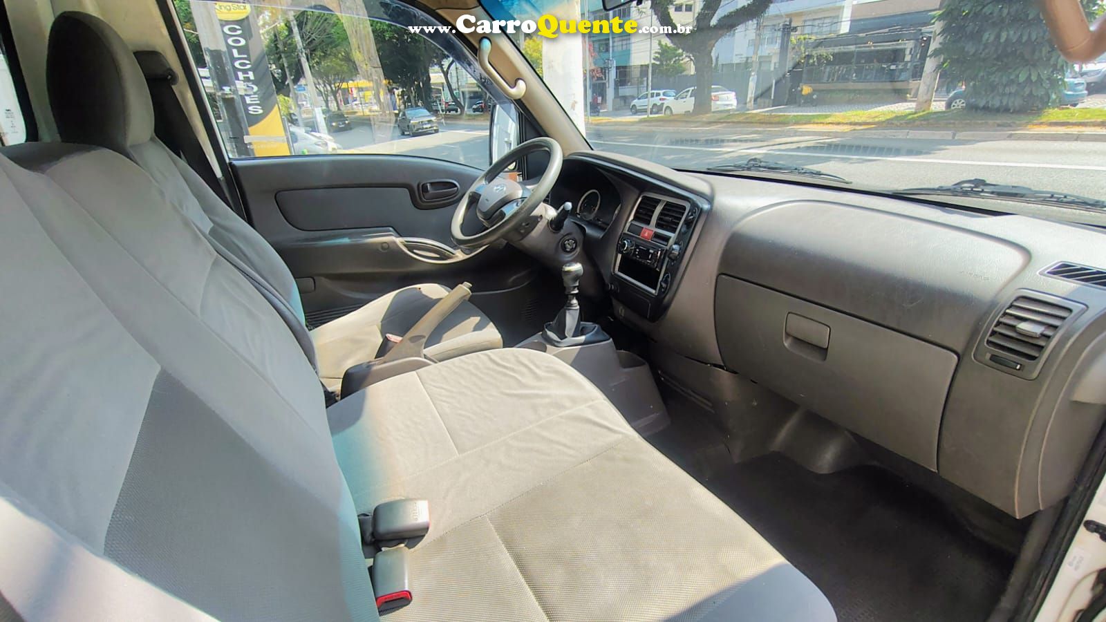 HYUNDAI HR 2017 - Loja