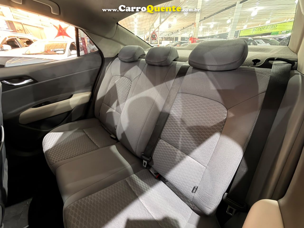 HYUNDAI HB20S 1.0 12V EVOLUTION 2022 - Loja