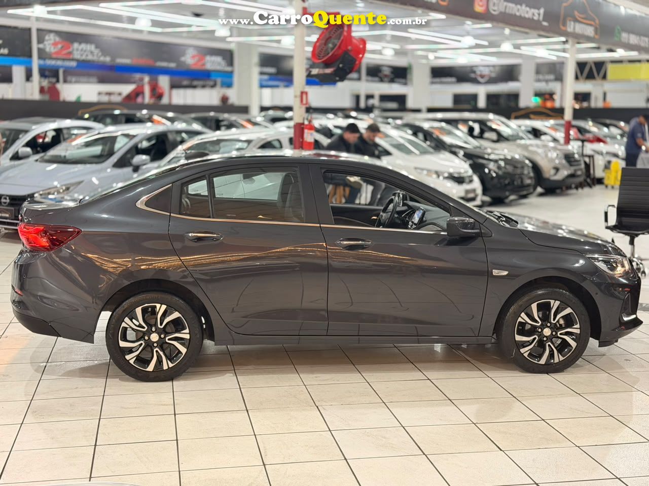 CHEVROLET ONIX 1.0 TURBO PLUS PREMIER 2025 - Loja