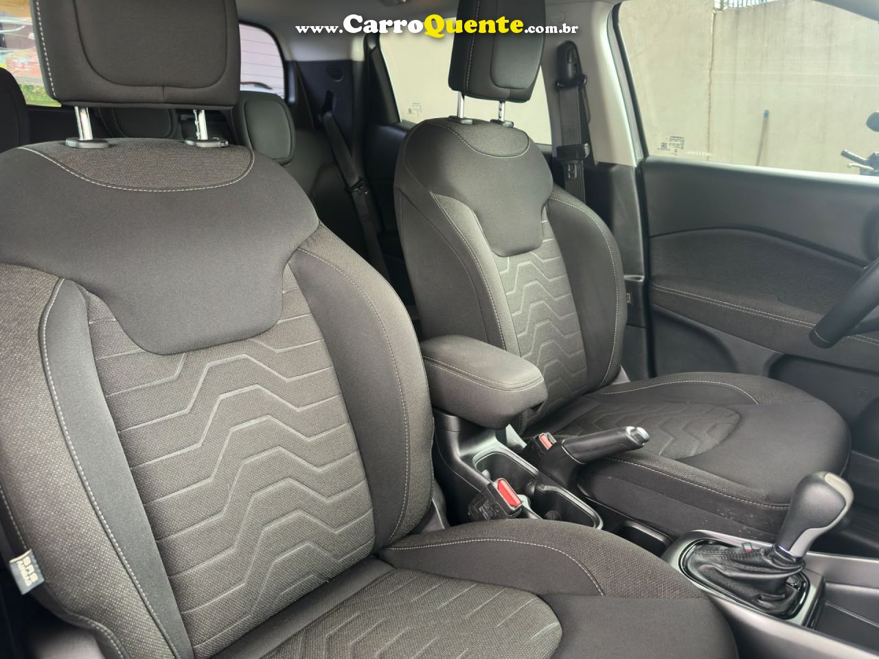 FIAT   TORO FREEDOM 1.3 T270 4X2 FLEX AUT.   PRATA 2024 1.3 FLEX - Loja