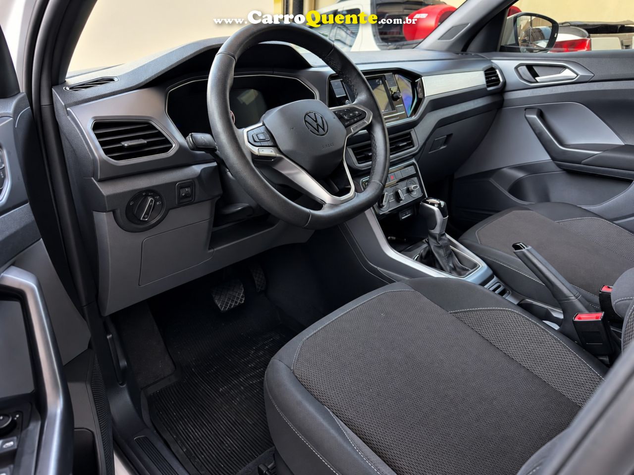 VOLKSWAGEN   T-CROSS COMFOR. 200 TSI 1.0 FLEX 5P AUT.   BRANCO 2023 1.0 FLEX - Loja