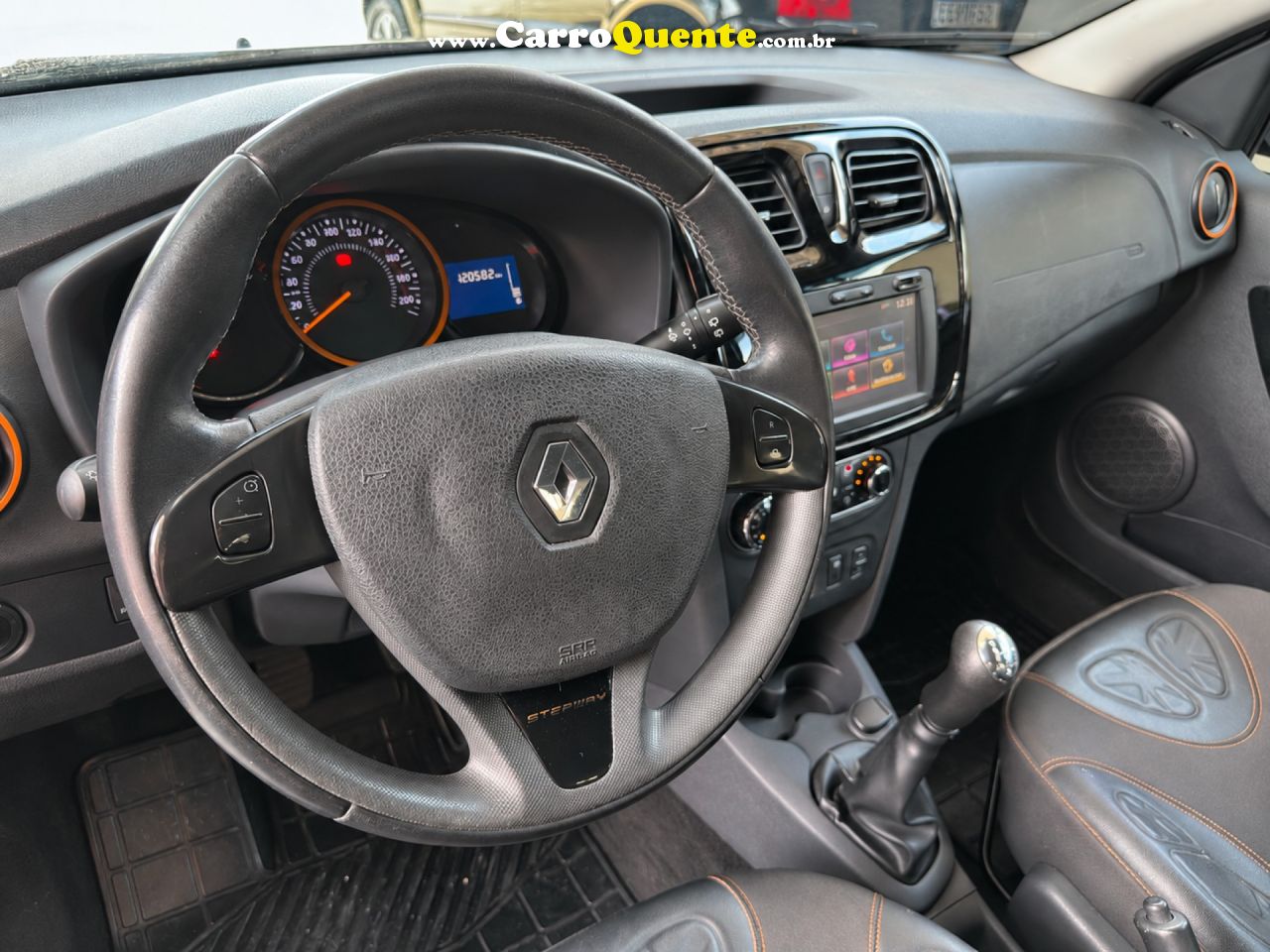 RENAULT   SANDERO STEPWAY HI-POWER 1.6 8V 5P   PRETO 2016 1.6 GASOLINA - Loja