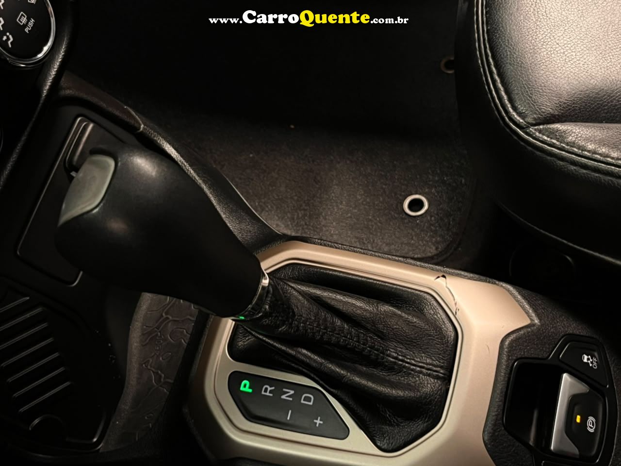 JEEP   RENEGADE SPORT 1.8 4X2 FLEX 16V AUT.   PRETO 2018 1.8 FLEX - Loja