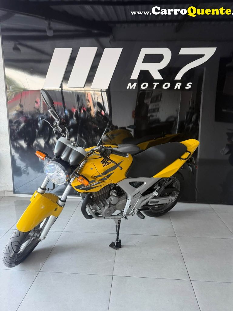 HONDA   CBX 250 TWISTER   AMARELO 2008 250 GASOLINA - Loja