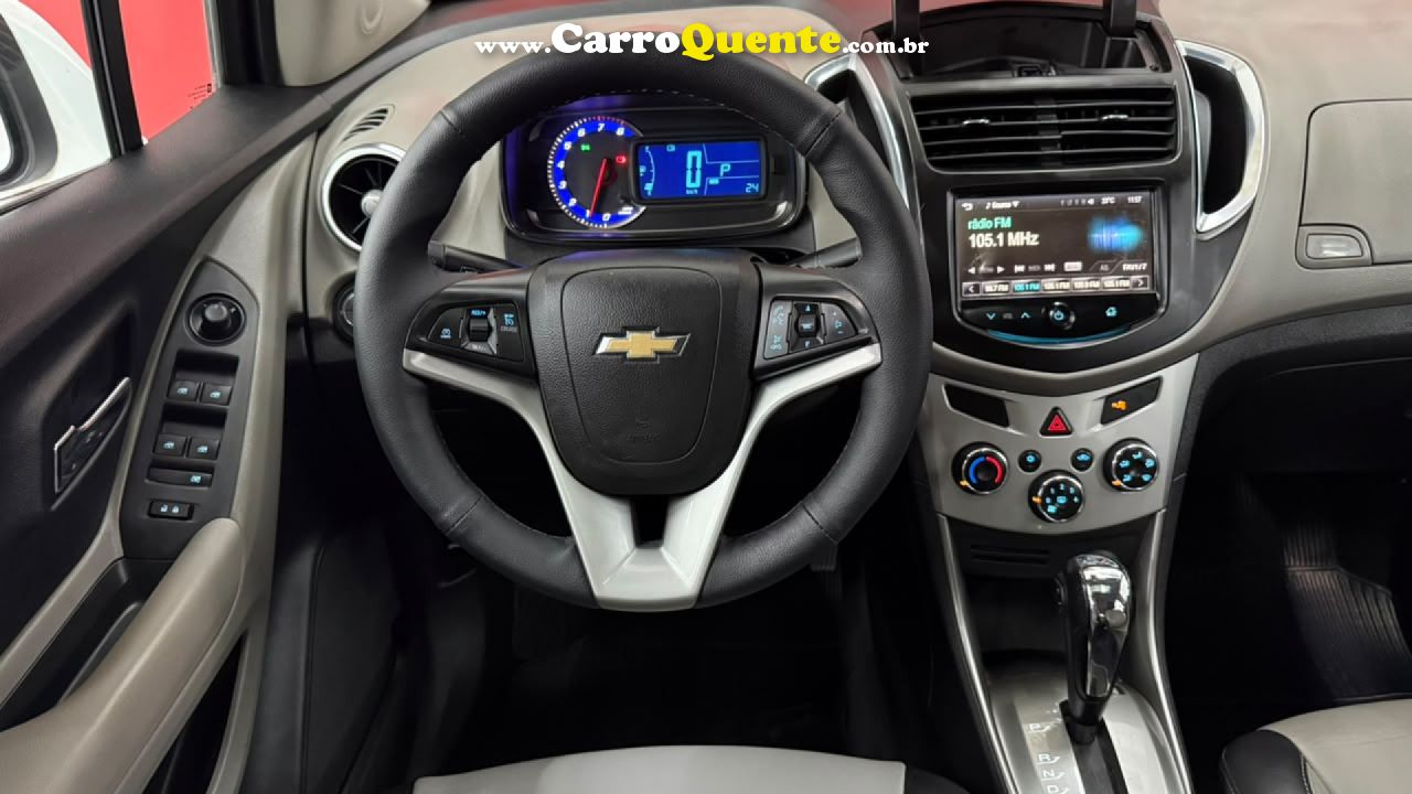 CHEVROLET   TRACKER LTZ 1.8 16V FLEX 4X2 AUT.   BRANCO 2013 1.8 FLEX - Loja