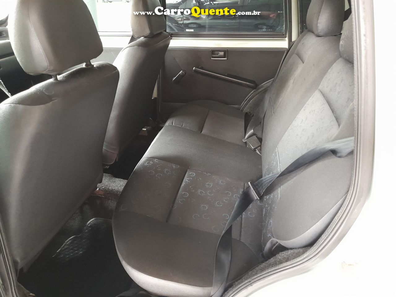 FIAT   UNO FIRE   VERDE 2010 1.0 FLEX - Loja