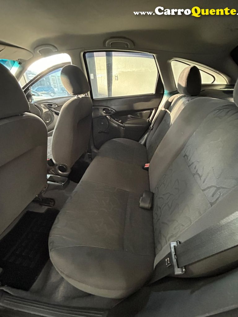 FORD   FOCUS 1.6 SSESE PLUS FLEX 8V16V  5P   PRETO 2008 1.6 FLEX - Loja